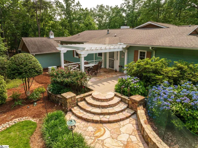 $599,000 | 1165 Mountain Laurel Drive, Columbus, NC 28722