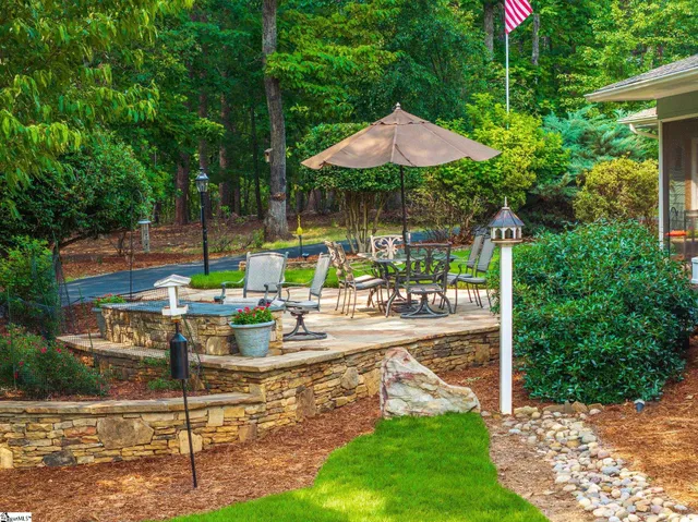 $599,000 | 1165 Mountain Laurel Drive, Columbus, NC 28722