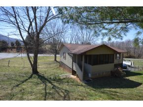 1933 Lone Oak Road Johnson City, TN 37604 - Photo 11 of 24 Photo 11