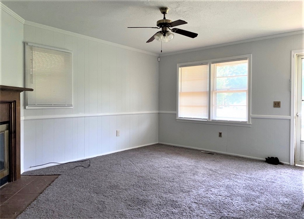 715 Woodvale Road Anderson, SC 29624 - Photo 3 of 14 Gallery Image 3