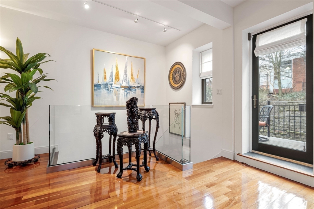 17 Albemarle Street, Unit 1 Boston, MA 02115 - Photo 15 of 40