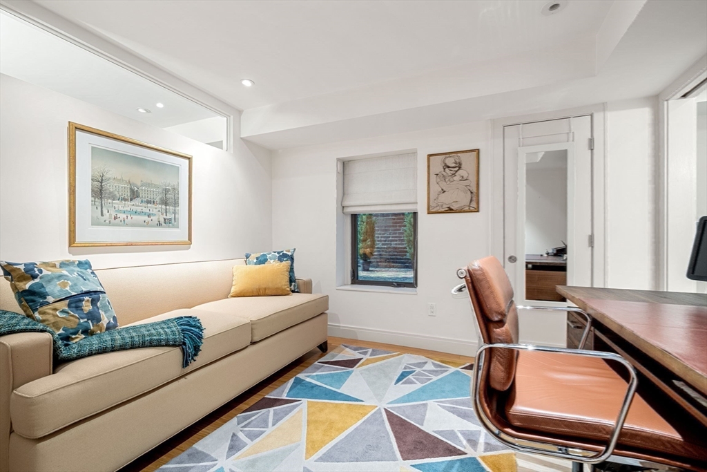 17 Albemarle Street, Unit 1 Boston, MA 02115 - Photo 26 of 40