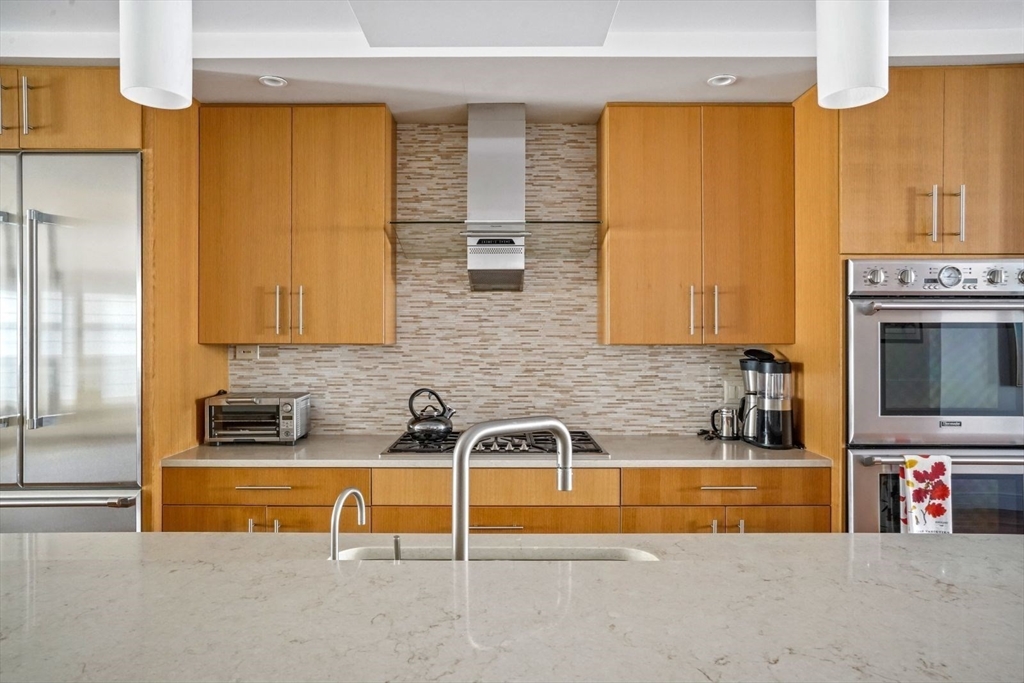 17 Albemarle Street, Unit 1 Boston, MA 02115 - Photo 6 of 40