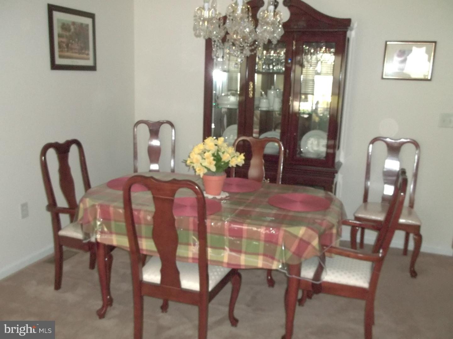 136 Castleton Road Delran, NJ 08075 - Photo 3 of 22 Dining Room