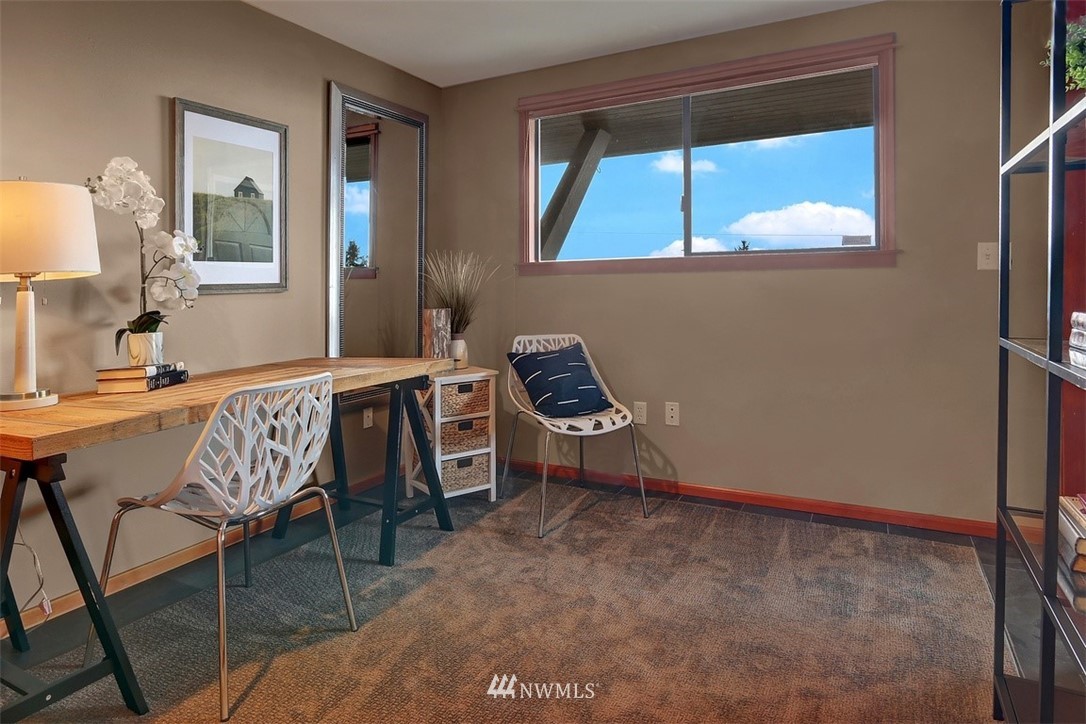 17041 Talbot Road Edmonds, WA 98026 - Photo 13 of 25 a view of workspace with a window