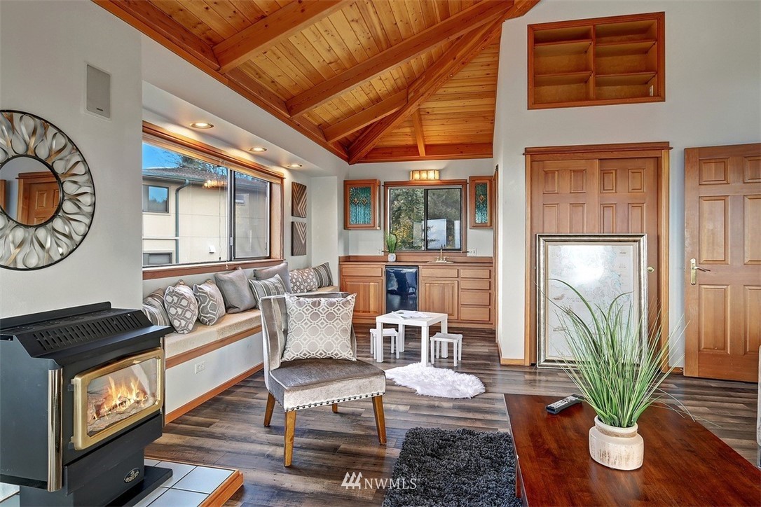 17041 Talbot Road Edmonds, WA 98026 - Photo 7 of 25 a living room with furniture and wooden floor