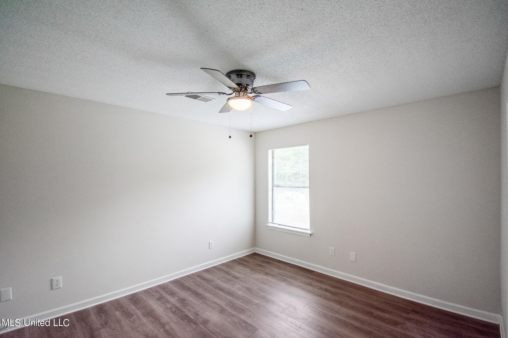 10434 Albert Road Olive Branch, MS 38654 - Photo 11 of 15 DSC_0751_PfkQZ8o