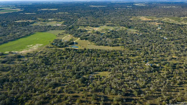 $975,000 | 2992 County Road 7711, Natalia, TX 78059