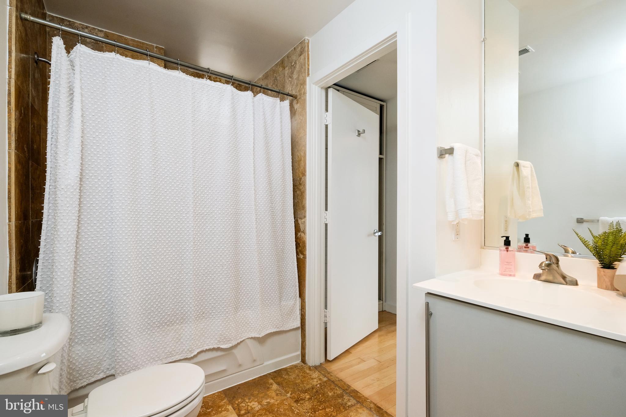 1300 13th Street Northwest, Unit 804 Washington, DC 20005 - Photo 20 of 46