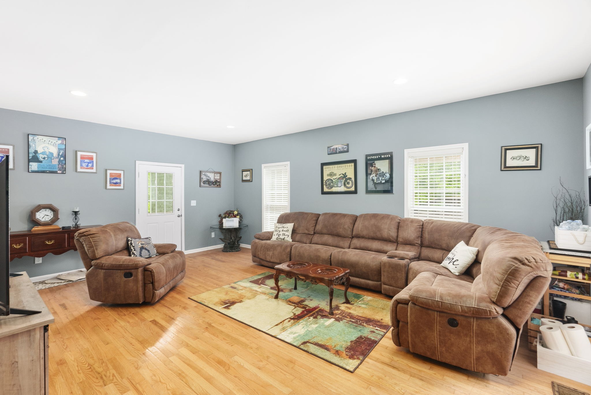 5298 Ridge Road Joelton, TN 37080 - Photo 28 of 46 a living room with furniture
