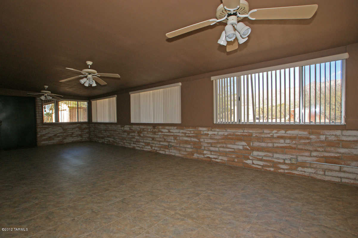 11301 East Limberlost Road Tucson, AZ 85749 - Photo 8 of 15 Gallery Image 8