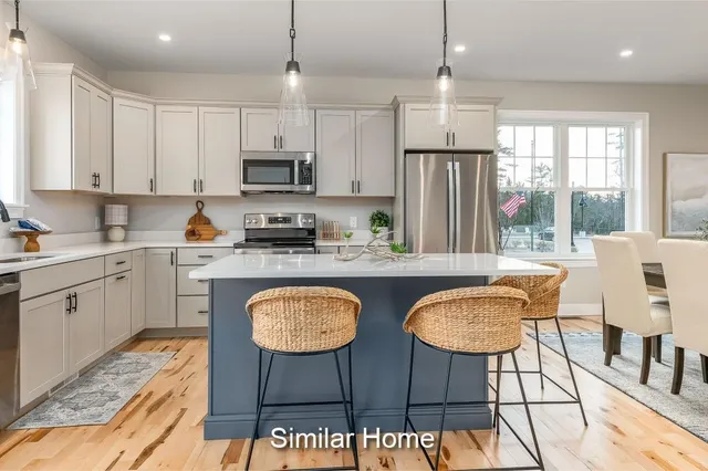 $935,900 | 1 Summerwind Place, Unit 1, Greenland, NH 03840