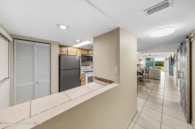 $350,000 | 650 North Atlantic Avenue, Unit 106, Cocoa Beach, FL 32931