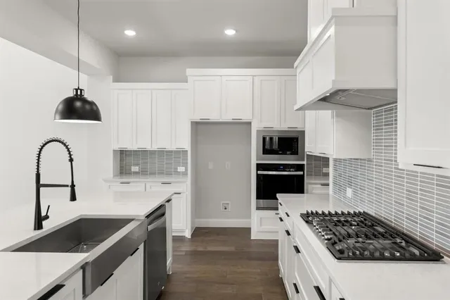 $749,990 | 309 Bee Balm Road, McKinney, TX 75071