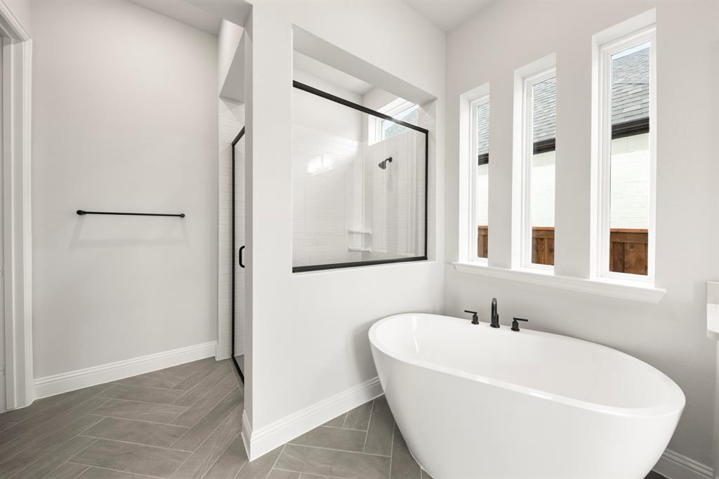 309 Bee Balm Road McKinney, TX 75071 - Photo 27 of 40 16. 309 Bee Balm - Bath (2)