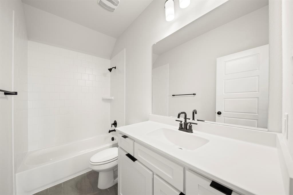 309 Bee Balm Road McKinney, TX 75071 - Photo 32 of 40 21. 309 Bee Balm - 3RD Bath