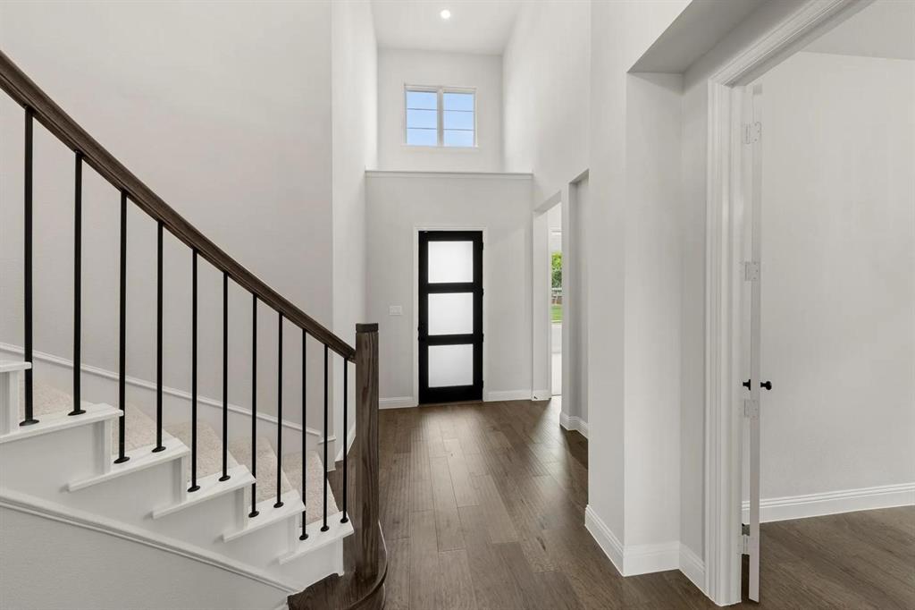 309 Bee Balm Road McKinney, TX 75071 - Photo 4 of 40 Brendan F foyer