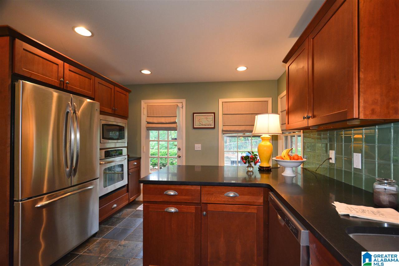 3410 Avalon Road Birmingham, AL 35209 - Photo 11 of 36