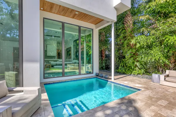 $21,950 | 703 Northeast 5th Street, Delray Beach, FL 33483