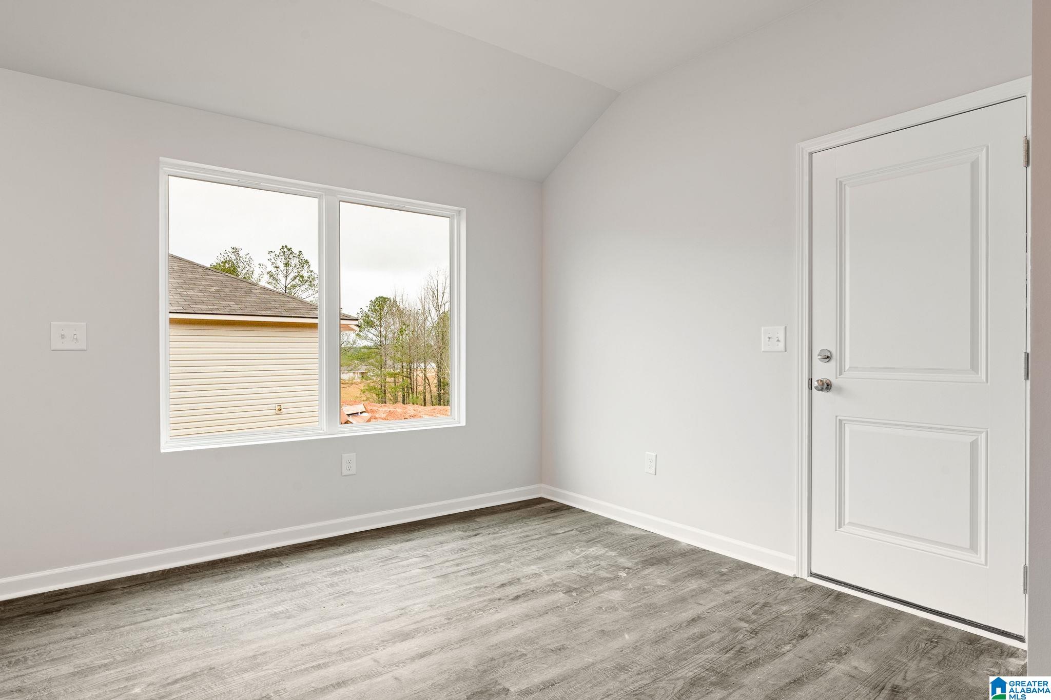 346 Amber Avenue Calera, AL 35040 - Photo 7 of 25