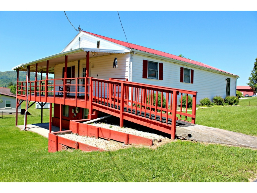 283 Forge Ridge Road Harrogate, TN 37752 - Photo 4 of 25 Photo 4