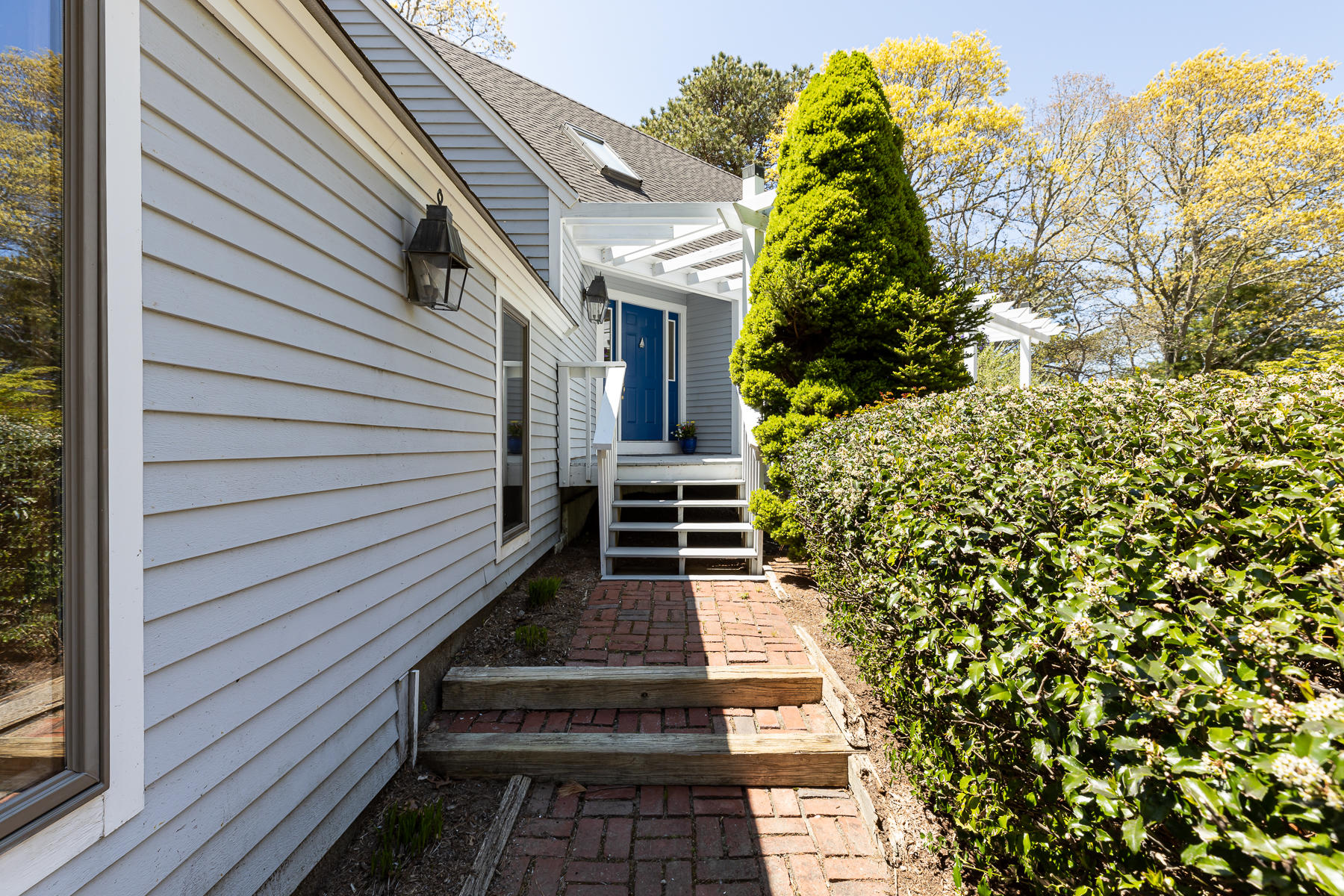 38 Bright Coves Way Mashpee, MA 02649 - Photo 3 of 64 38BrightCoveWayMashpee-6252
