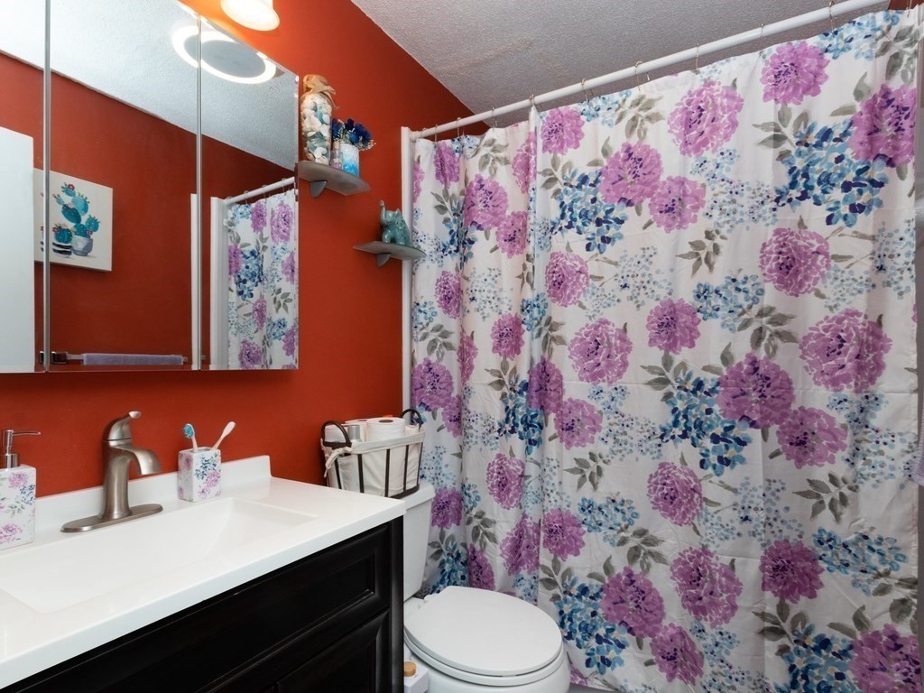 40 Main Street, Unit 10 North Reading, MA 01864 - Photo 7 of 11