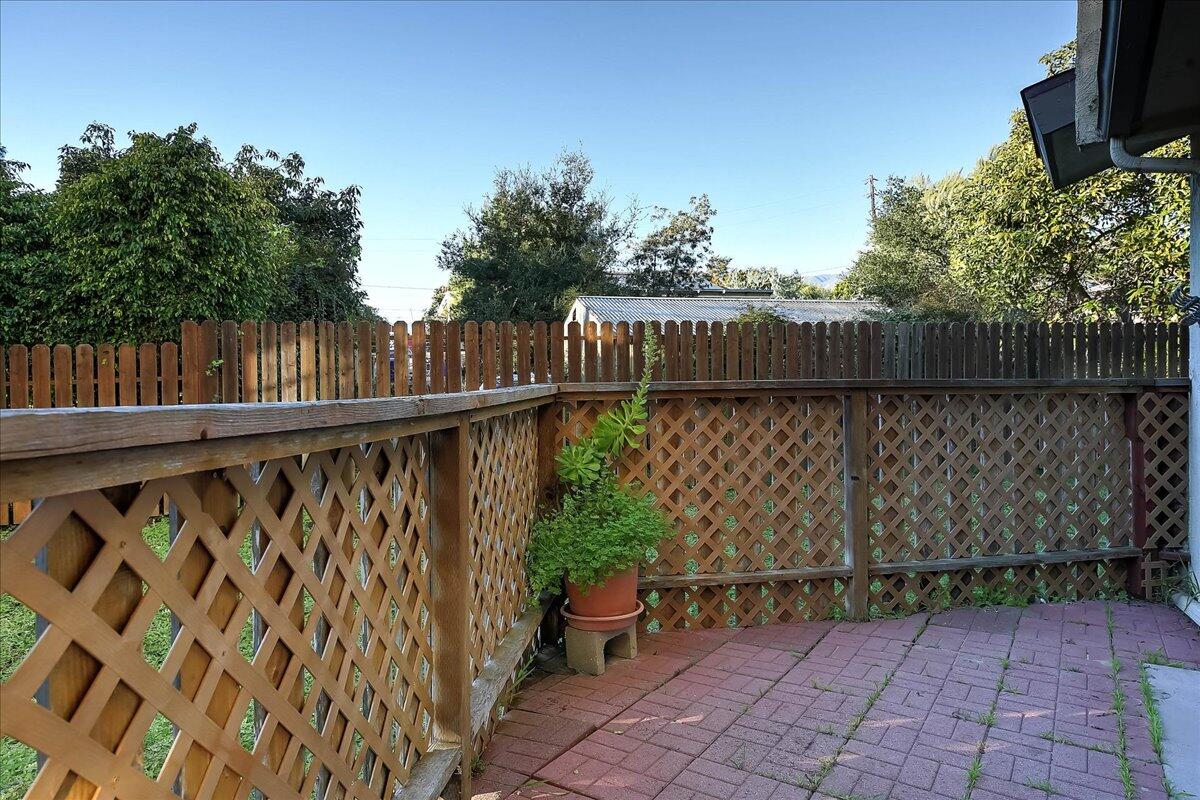 5455 8th Street, Unit 5 Carpinteria, CA 93013 - Photo 20 of 30 Primary Bedroom Patio