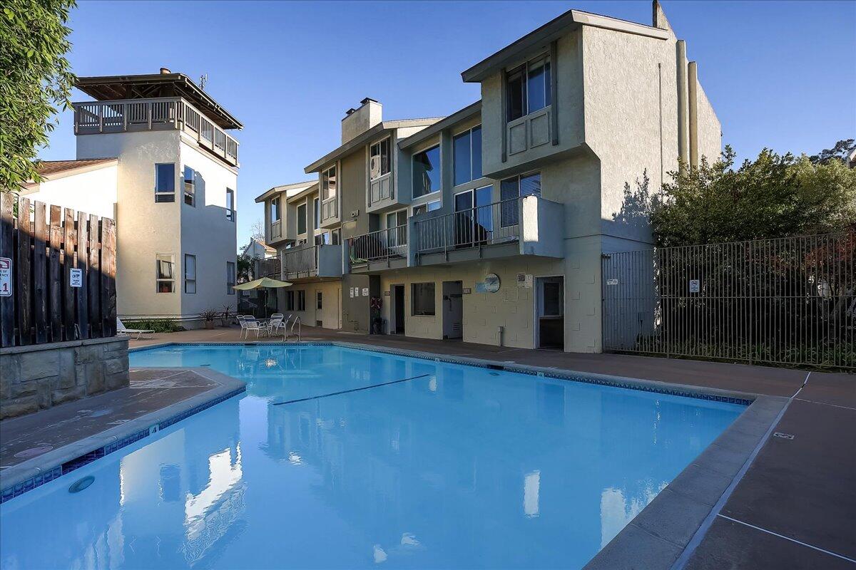 5455 8th Street, Unit 5 Carpinteria, CA 93013 - Photo 24 of 29 Pool