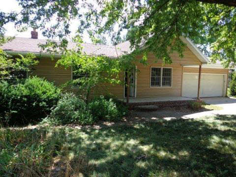 5009 North Seymour Road Flushing, MI 48433 - Photo 2 of 9 20211630-1.JPG