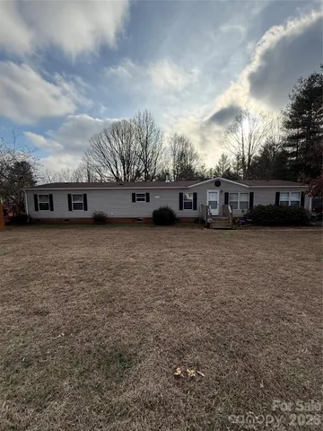 $250,000 | 2423 Stones Throw Court, Lenoir, NC 28645