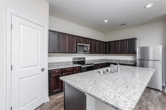 $2,495 | 3008 Neverland Drive, New Smyrna Beach, FL 32168