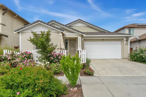 $599,000 | 1909 Herrera Drive, Woodland, CA 95776