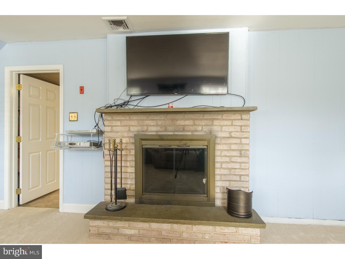 719 North Whitford Road Exton, PA 19341 - Photo 9 of 21 Gallery Image 9