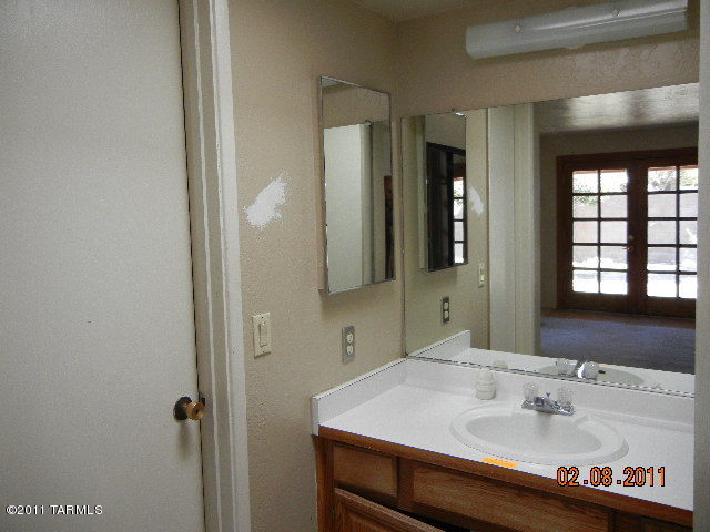 2718 South Jaguar Road Tucson, AZ 85730 - Photo 10 of 19