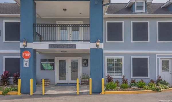 $1,285 | 801 Allen Genoa Road, Unit 104, Houston, TX 77017