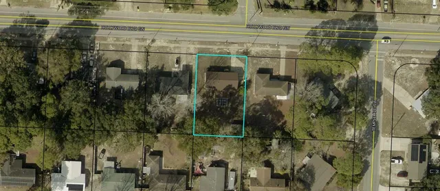 $295,000 | 312 Southwest Hollywood Boulevard, Fort Walton Beach, FL 32548