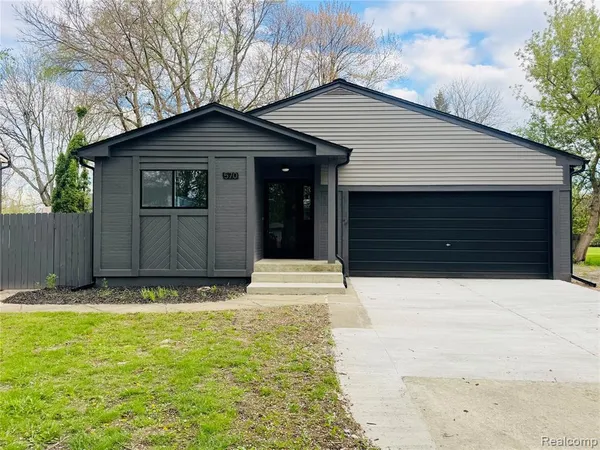 $449,900 | 570 Hidden Ridge Drive, Troy, MI 48083