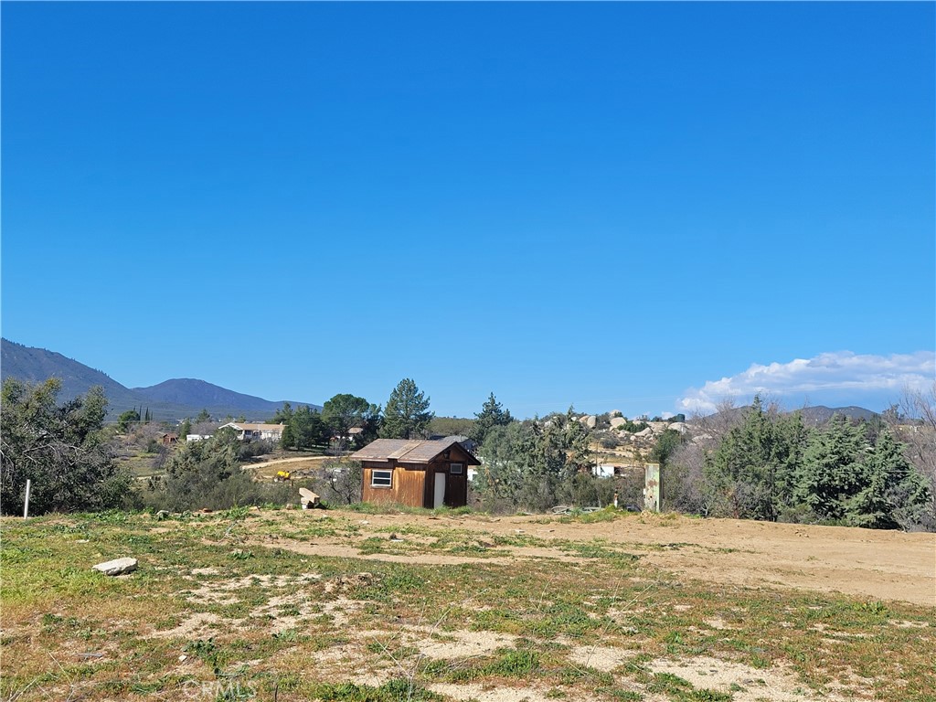 53595 Cave Rock Road Anza, CA 92539 - Photo 3 of 14 a view of a town with mountains in the background