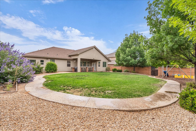2376 2160 E Street St. George, UT 84790 - Photo 20 of 21