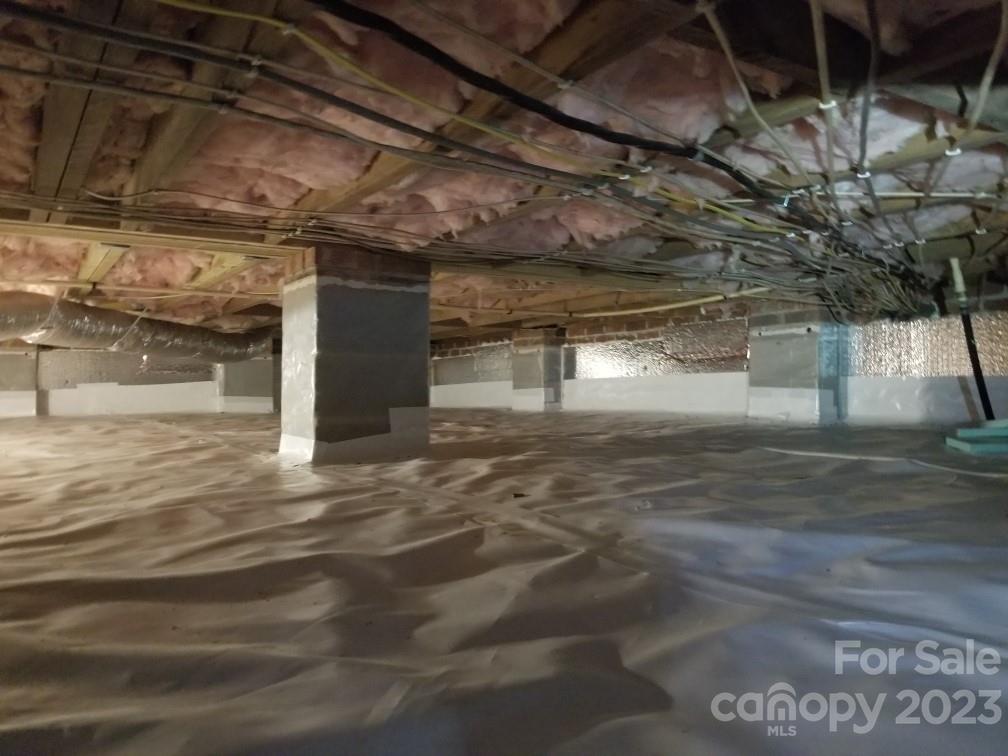 256 Georgewoods Drive Dallas, NC 28034 - Photo 39 of 45 a view of a garage