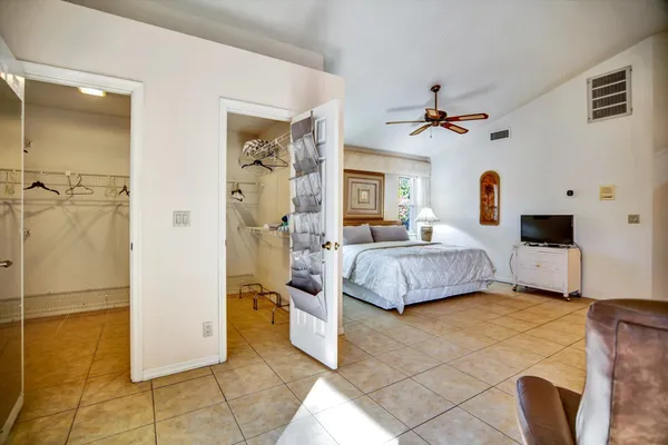 $5,000 | 13471 Miles Standish Port, Palm Beach Gardens, FL 33410