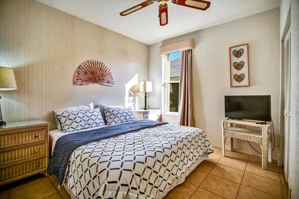 $5,000 | 13471 Miles Standish Port, Palm Beach Gardens, FL 33410