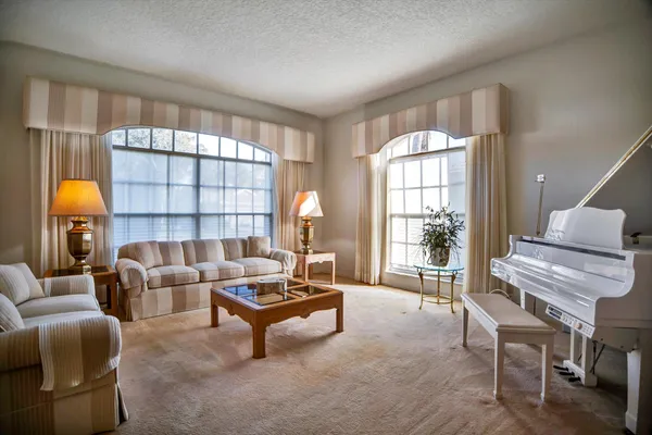 $5,000 | 13471 Miles Standish Port, Palm Beach Gardens, FL 33410