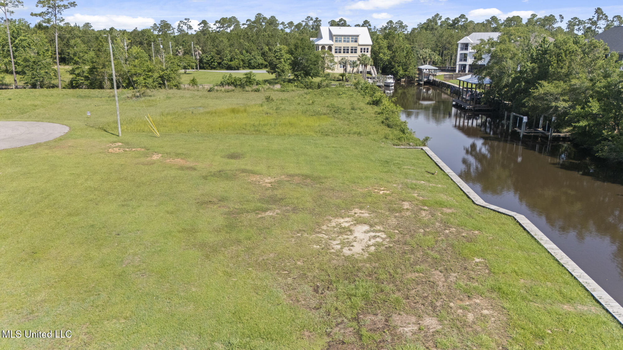 1436 Hanakealoha Place Diamondhead, MS 39525 - Photo 13 of 13 ghubphoto_05