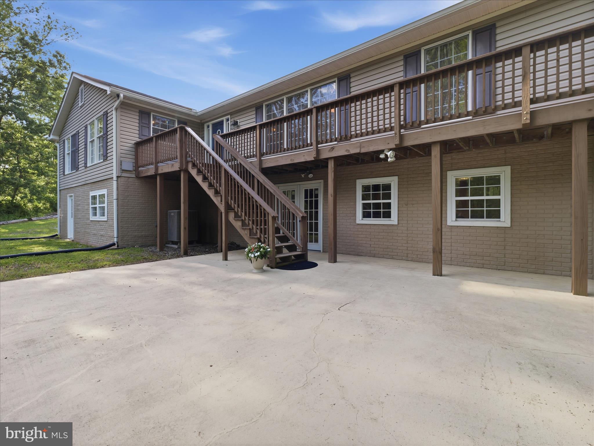 286 Tub Run Hollow Road Hedgesville, WV 25427 - Photo 43 of 72 Large patio for entertaining