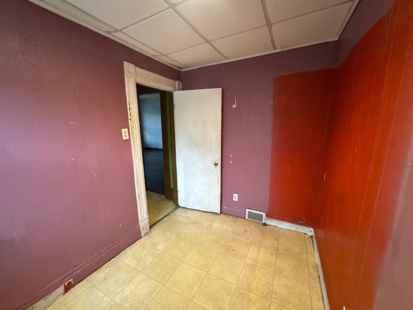 2024 Union Street Blue Island, IL 60406 - Photo 17 of 27 a view of an empty room