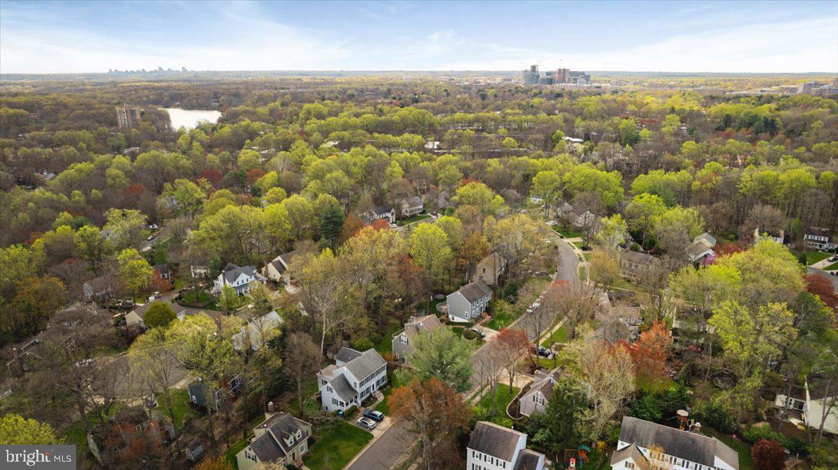 1622 Stowe Road Reston, VA 20194 - Photo 31 of 43 Incredibly walkable location