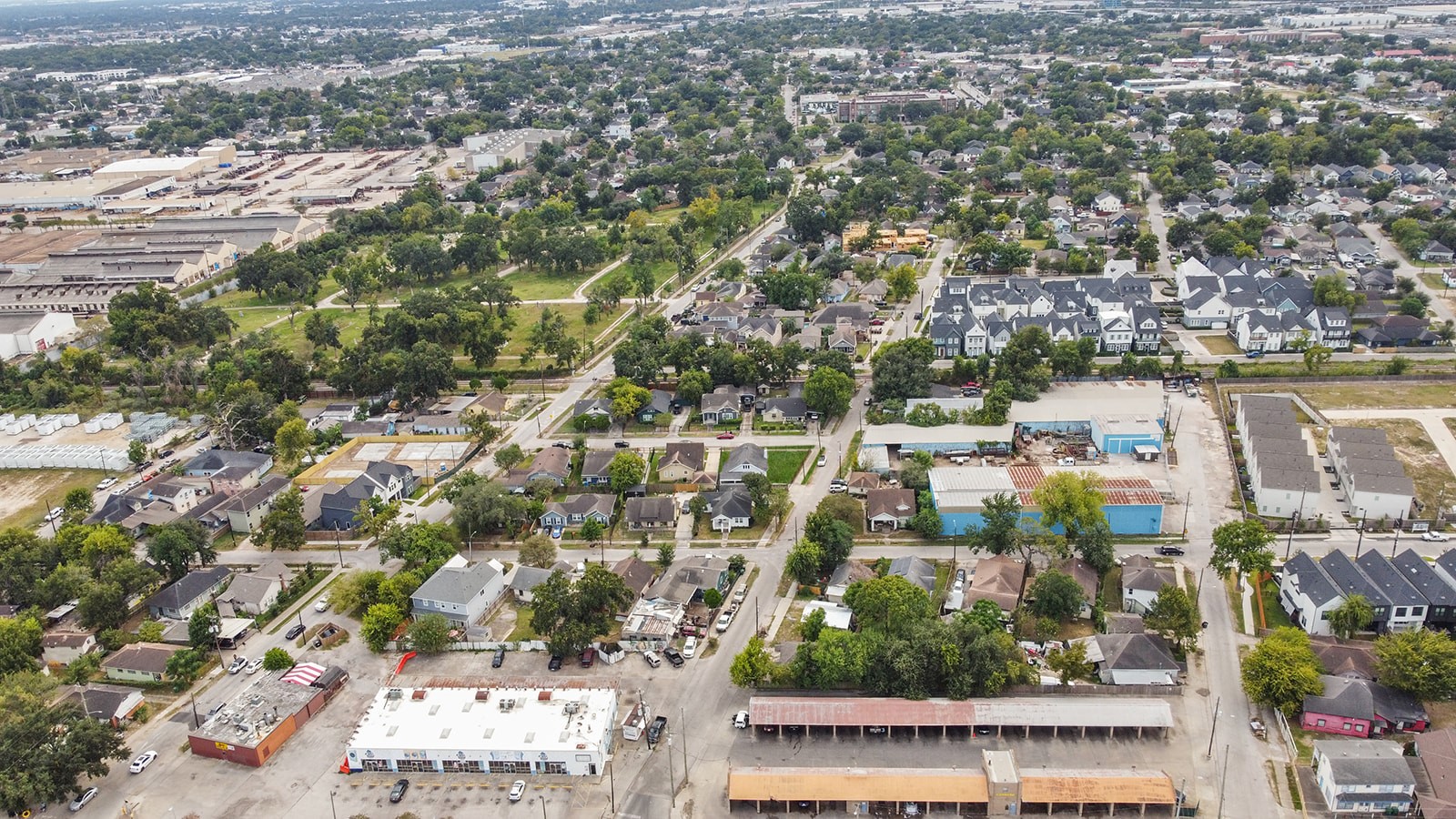 5401 North Capitol Street Houston, TX 77011 - Photo 34 of 34 an aerial view of a city