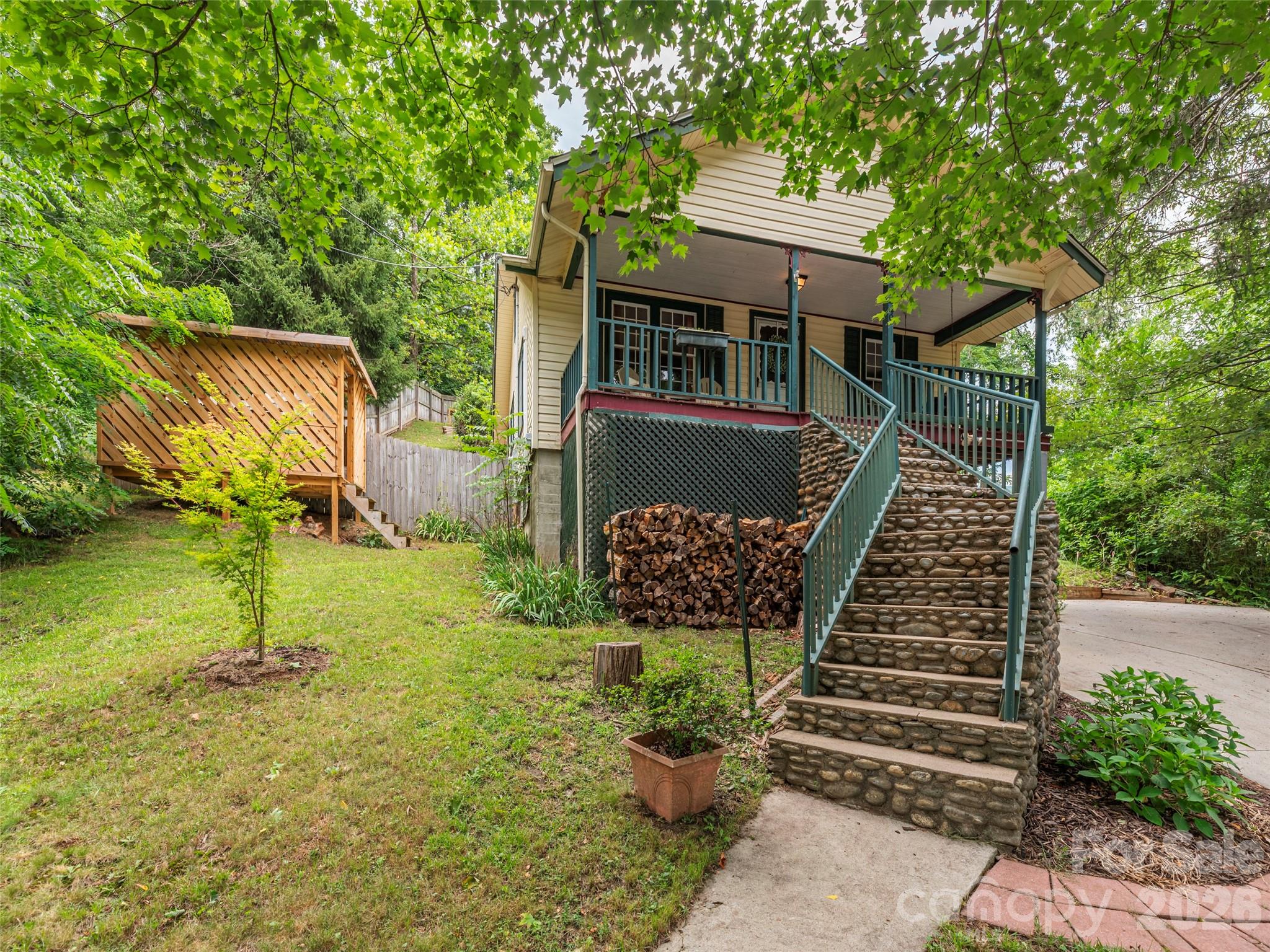 5249 Old Clyde Road Clyde, NC 28721 - Photo 2 of 40